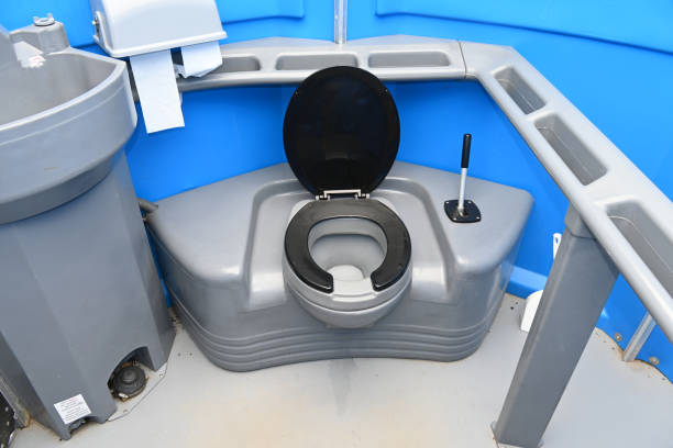Best High-end porta potty rental  in Daisetta, TX
